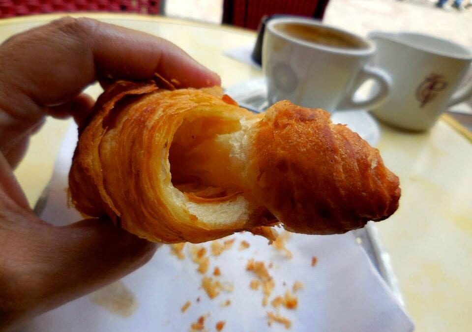 Paris Juni 2015 – ich und mein Croissant